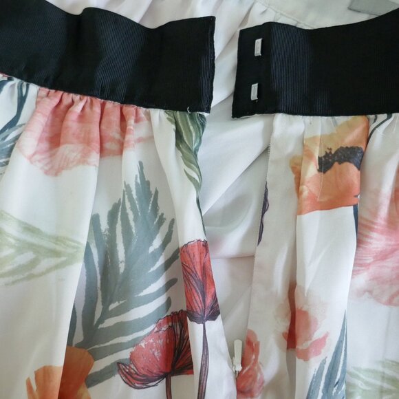 H&M multicolor floral print flowers satiny swishy circle skirt size 10 - Picture 5 of 6